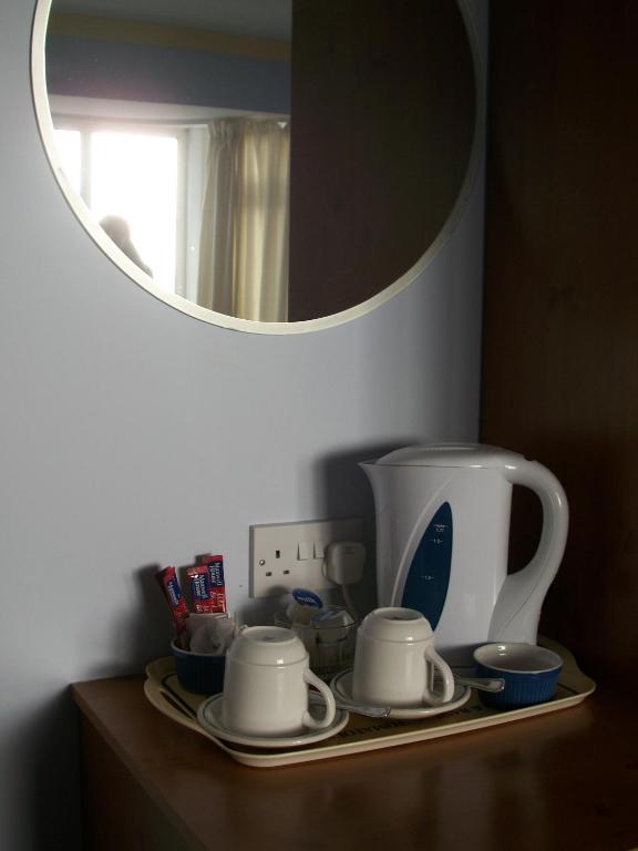 Seashore Lodge Guesthouse Galway Habitación foto